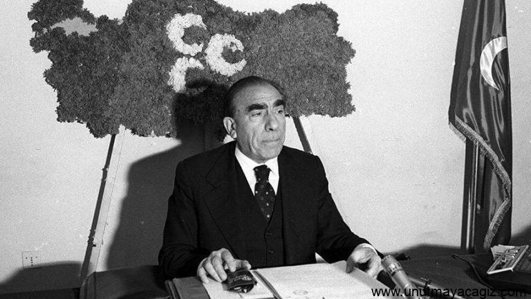 Alparslan Türkeş